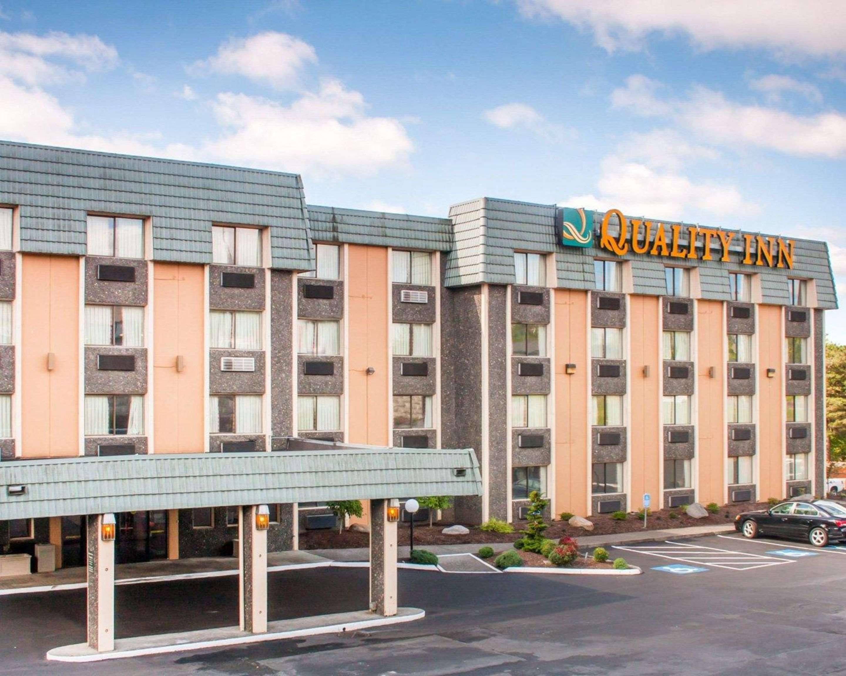 Quality Inn Tigard Portland Southwest Exterior photo